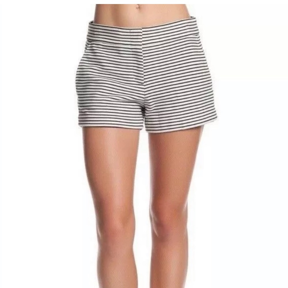BCBGMAXAZRIA Pia soft ribbed striped short Size Small